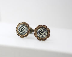 Metropolis - Vintage Style Stud Earrings