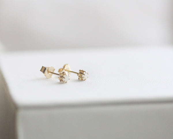 Snowdrop Mini - Tiny 14kt Gold Filled Studs